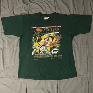 Vintage 1997 Looney Tunes Tasmanian Devil Green Bay Packers T-Shirt